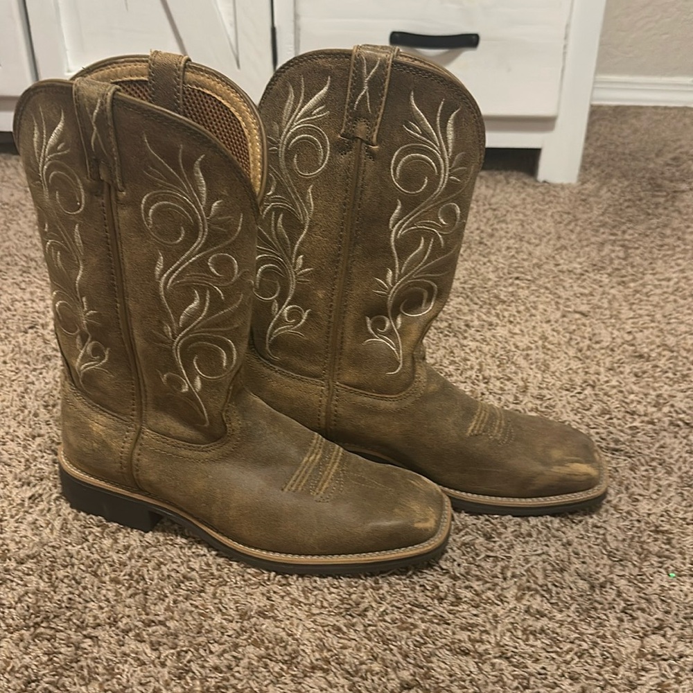 Twisted X Tan Embroidered Heeled Boots
